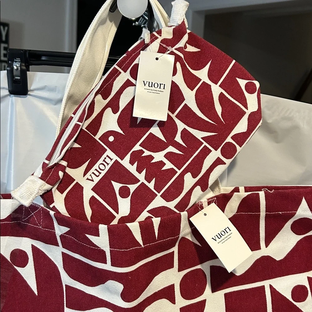 Vuori Bold Red and White Tote Bag Set HOLIDAY 2025